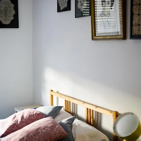 Water And Sun * ליסבון