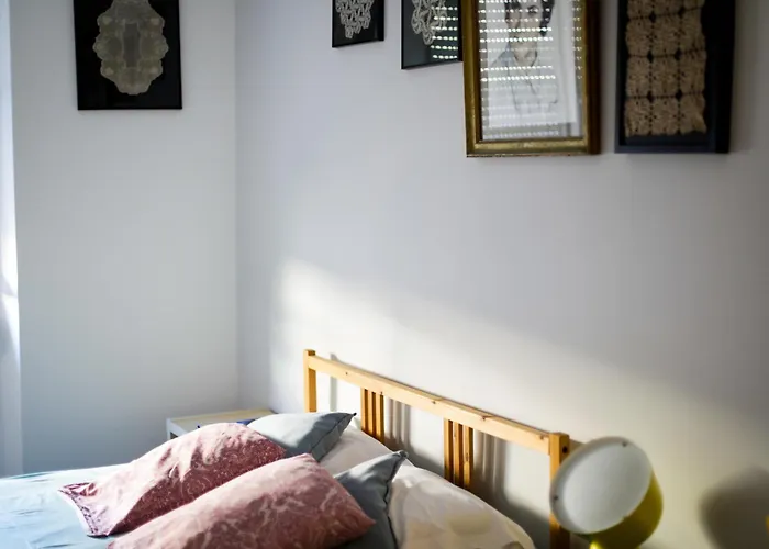 Water And Sun * ליסבון