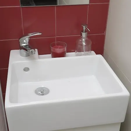 Daire Water And Sun *